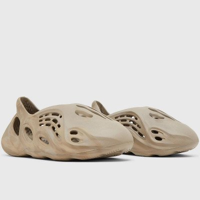 adidas YEEZY Foam Runner Stone Sage
